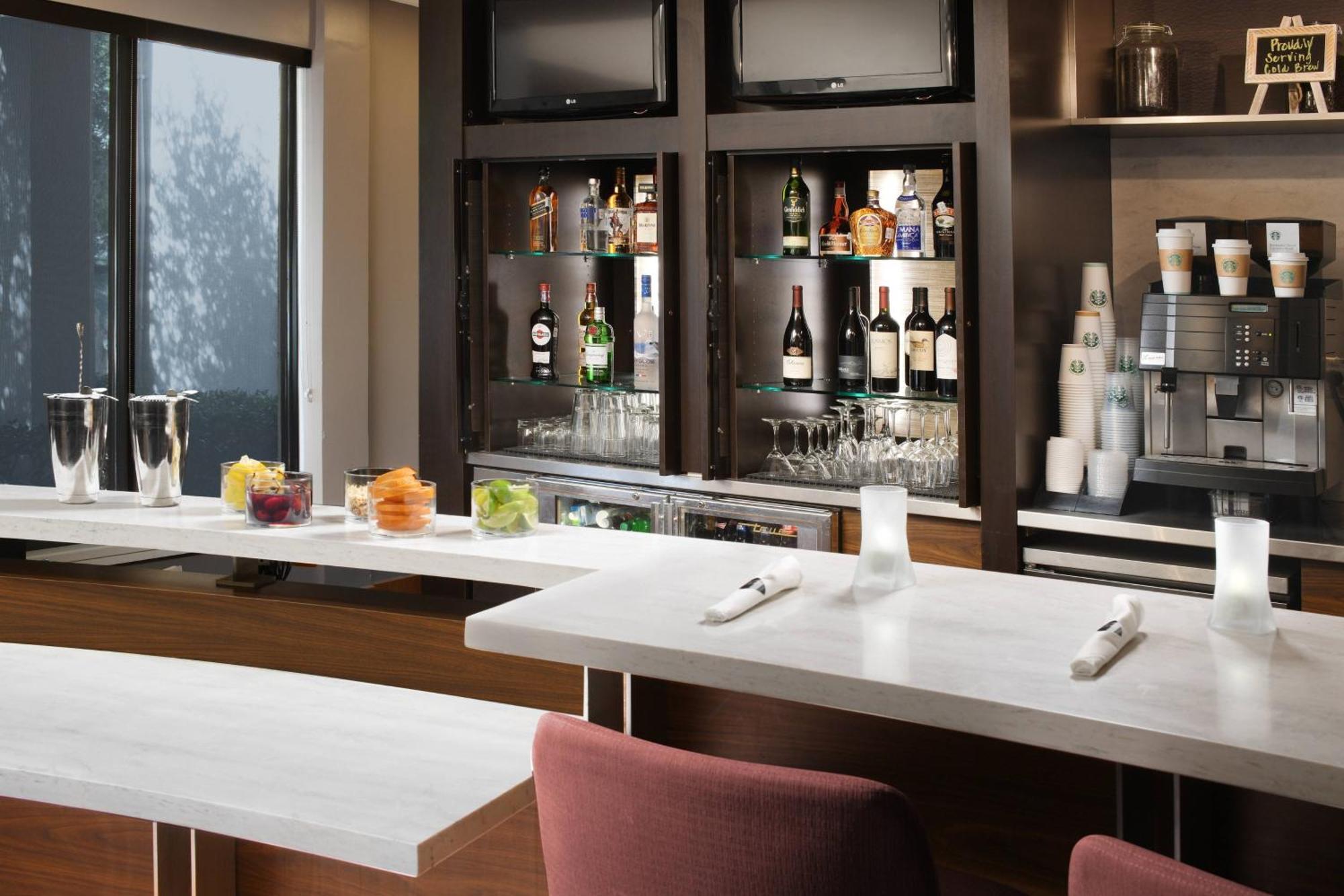 Courtyard Dallas Las Colinas Irving Exterior foto