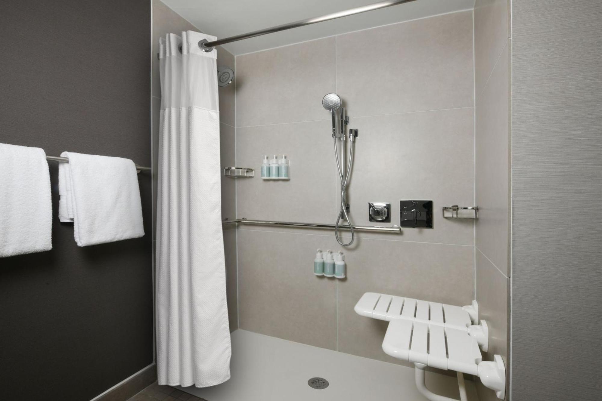 Courtyard Dallas Las Colinas Irving Exterior foto